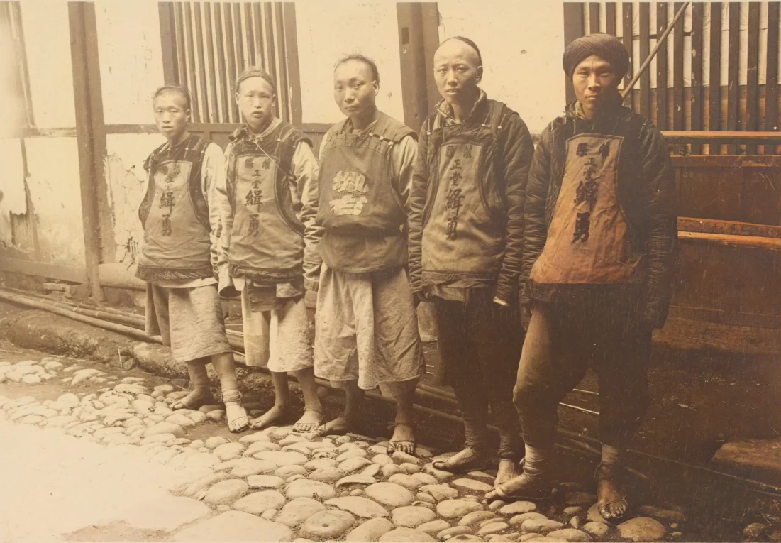 旧社会的四川都江堰,原来是这样!1909年以前,都江堰罕见老照片